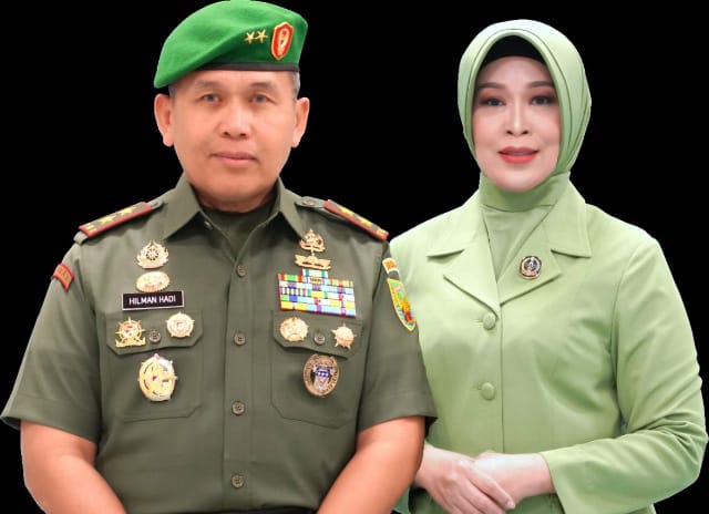 Mayor Jenderal TNI Hilman Hadi, S.IP., M.B.A., M.Han dan Isteri/ FOTO : Penrem 042/Gapu