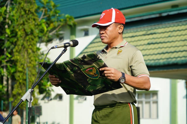 Kasrem 042/Gapu Kolonel Inf Ali Aminudin, S.E., M.M., menjadi Irup peringatan Haornas ke-39 Tahun 2022 di Lapangan Upacara Makorem 042/Gapu Jambi/ FOTO : Penrem042gapu
