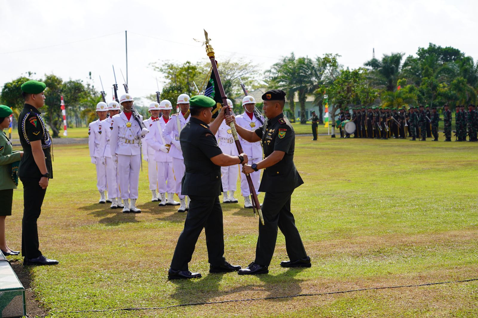 Pangdam II/Sriwijaya Pimpin Serah Terima Jabatan Danyon Kavaleri 5/DPC