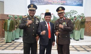 Gubernur dan Kapolda Jambi bersama Danrem 042/Gapu mengikuti Ziarah Nasional HUT KE-78 TNI 